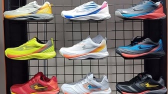 4 Sepatu Eagle Mulai 200 Ribuan: Desain Kekinian, Olahraga Makin Percaya Diri