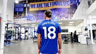 Idolakan Wayne Rooney, Jack Grealish Pilih Nomor 18 di Everton