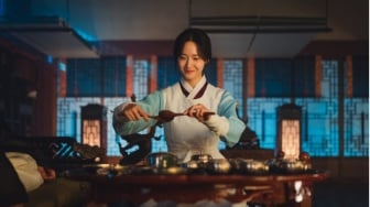 Lim Yoona Ceritakan Alasan Minat Bintangi Drama Bon Apptit, Your Majesty