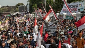 Pati Memanas! Warganet Juga Demo Instagram Bupati Sudewo: Lengserkan
