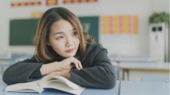 Objektifikasi di Balik Akun Kampus Cantik: Siapa yang Diuntungkan?