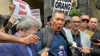Bela Abraham Samad di Kasus Fitnah Ijazah Palsu Jokowi, Saut Situmorang Tantang Polisi!