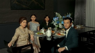 Ada Harga Mahal di Balik Citra Keluarga yang Tampak Harmonis di Luar