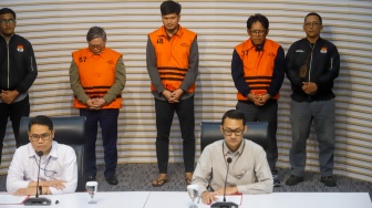 KPK Tetapkan Dirut Inhutani Jadi Tersangka Kasus Suap Pengelolalaan Hutan