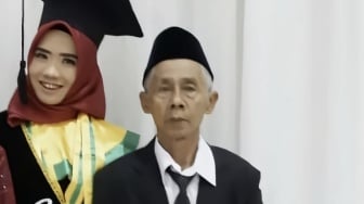 Kuli Bangunan Antar Anak Jadi Jaksa: Kisah Viral Doa Ayah Tembus Langit!