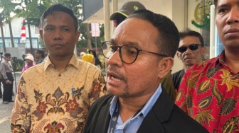 Sentilan Pedas Pengacara Roy Suryo: Era Jokowi Kalah Tegas dari SBY Soal Buronan?
