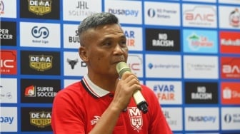 BRI Super League: Hendri Susilo Sebut Gelar Pelatih Terbaik Terlalu Tinggi