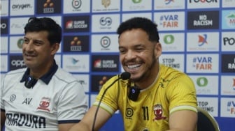 BRI Super League: Bidik Tiga Poin, Lulinha Bicara soal Prediksi Derby Jatim