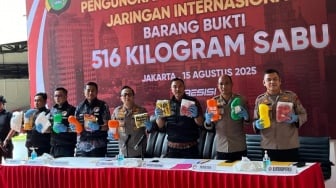 Edarkan Sabu 516 Kg Modus 'Tempel' di Tiktok-Instagram: Sindikat Bandar Internasional Terbongkar!