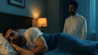 5 Arti Mimpi Melihat Diri Sendiri Sedang Tersenyum Hingga Sudah Meninggal!