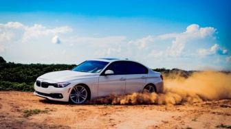 Yang Tajir Merapat! Ini 4 Rekomendasi Mobil Bekas BMW Murah Tahun 2025, Mewah tapi Terjangkau