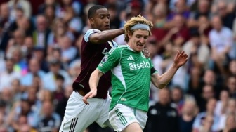 Newcastle United Tumpul Tanpa Alexander Isak, Tak Bisa Kalahkan 10 Pemain Villa