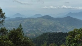 Luka yang Ditinggalkan: Sampah di Gunung dan Tanggung Jawab Kita