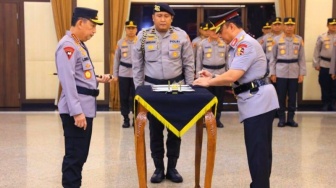 Dilantik Kapolri Jenderal Listyo Sigit, Komjen Dedi Prabowo Resmi Jabat Wakapolri