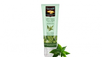 4 Face Wash Tea Tree Brand Lokal, Ampuh Hempas Jerawat dan Minyak Berlebih