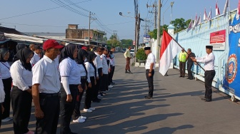 Puluhan Eks Karyawan PT Sritex Menangis di Upacara HUT ke-80 RI, Berharap Pesangon Cair