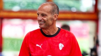 AC Milan vs Bari, Max Allegri: Waktunya Bercanda Sudah Berakhir