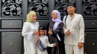 Siapa Anak Kedua Mpok Alpa? Ikut Rayakan Agustusan Bareng Keluarga Raffi Ahmad