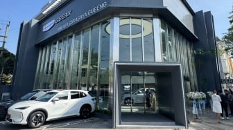 Geely Auto Indonesia Resmikan Diler Pertama di Surabaya, ke-14 di Tanah Air