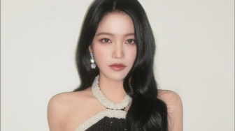 Simpel tapi Classy Banget! 4 Look Outfit Elegan ala Kim Yerim