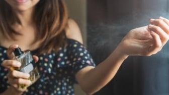 Auto Dikira Habis Mandi: 5 Parfum 'Clean' yang Nempel Seharian