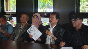 Soft Launching Buku Roy Suryo dkk di UGM 'Diganggu', AC dan Lampu Dipadamkan