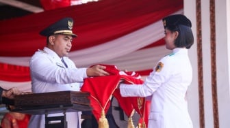 Bupati Pati 'Menghilang' di HUT Kemerdekaan, Wagub Jateng Turun Gunung Jadi Inspektur Upacara