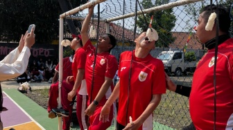 Semarak HUT RI ke-80: Ketika Tenaga Medis Masa Depan Berdandan Ala Timnas di SMK Moestopo