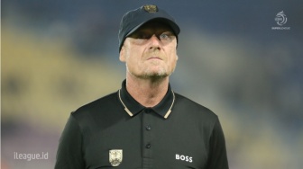 Peter De Roo Tak Jadikan Sho Yamamoto sebagai Tameng Kekalahan Persis Solo