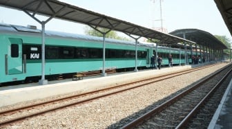 Kini Petani Bisa Bawa Hasil Panen Saat Naik Kereta Api
