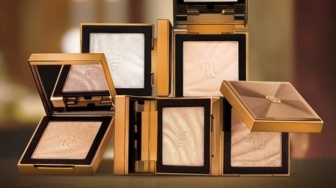 4 Rekomendasi Highlighter Favorit MUA, Bikin Wajah Auto Glowing
