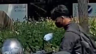 Viral! Komplotan Pencuri Helm Beraksi di Monas saat HUT RI, Aksinya Terekam Kamera