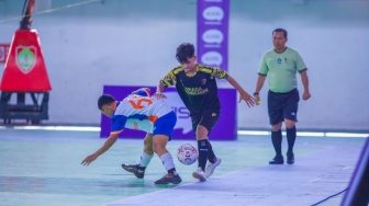 Dari Lapangan ke Pasar: Futsal dan Ekonomi Kreatif Anak Muda