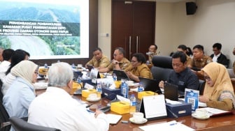 Wamendagri Ribka Haluk Paparkan Perkembangan Pembangunan DOB Papua