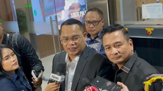 Deg-degan! Kuasa Hukum Ungkap Detik-detik Amplop Segel Hasil Tes DNA Ridwan Kamil Dibuka
