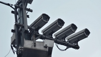 Trans Jogja Tabrak Pejalan Kaki Hingga Tewas: Polisi Buru Bukti CCTV, Ada Kelalaian?