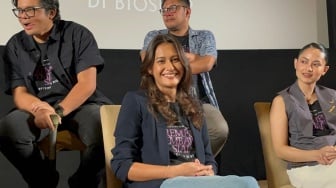 Adu Peran dengan Didi Ninik Thowok di Film Perempuan Pembawa Sial, Raihaanun: Seksi dan Magis