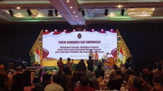 Guru Jadi Garda Depan! Strategi Kemenko Polkam Internalisasi Pancasila di Dunia Pendidikan