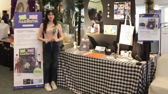 Bella Anjani Mahasiswi IKADO Surabaya Dorong Generasi Z LAWAN 'Narsisme' dengan Buku Ilustrasi