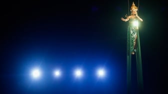 Penyanyi Yura Yunita tampil pada Pagelaran Sabang Merauke, The Indonesian Broadway di Indonesia Arena, Jakarta, Jumat (22/8/2025). [Suara.com/Alfian Winanto]