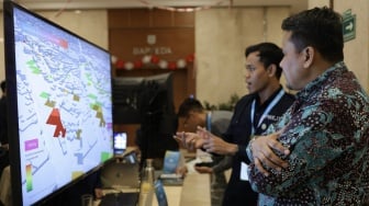 Melawan Jakarta Tenggelam: Limbah Elektronik Jadi Peringatan Dini Banjir
