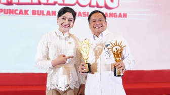 OJK Apresiasi Program Literasi Keuangan PNM dalam Financial Literacy Award 2025