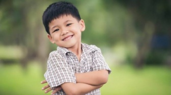 Membangun 8 Karakter Unggul pada Anak: Kunci Utama Menuju Generasi Emas