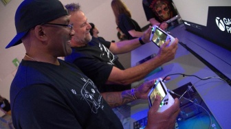 Usai Peluncuran di Gamescom 2025 Bareng Aktor GTA V, Catat Peluncuran ROG Xbox Ally di Indonesia