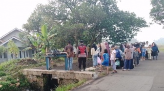Keji! Jasad Bayi Ditemukan di Sungai Cianjur dengan Luka Misterius, Polisi Buru Orang Tua