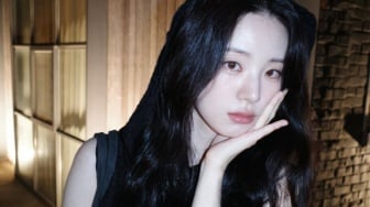 4 Gaya Shin Si A yang Bisa Jadi Ide OOTD Nongkrong yang Keren Banget!