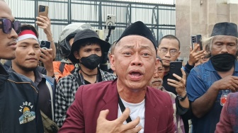 Pertanyakan Gaji Wakil Rakyat Saat Demo, Bang Madun 'Semprot' DPR: Kerjaan Lu Cuma Tidur Bae
