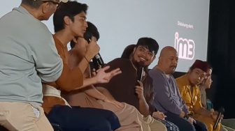Dipasangkan dengan Davina Karamoy di Film Kang Solah, Rigen Rakelna Jadi Bulan-bulanan Indro Warkop