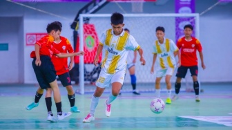 Di Lapangan Futsal, Kami Belajar Menjadi Tim Sejati