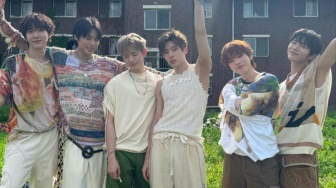 NCT Wish Ungkap Nuansa Musim Panas Penuh Nostalgia di Teaser MV Baby Blue
